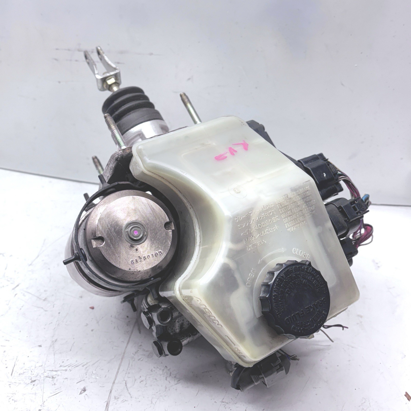 1998-05 Lexus GS300 Genuine ABS Control Module Tested 1998-05 Lexus GS300 Genuine ABS Control Module Tested