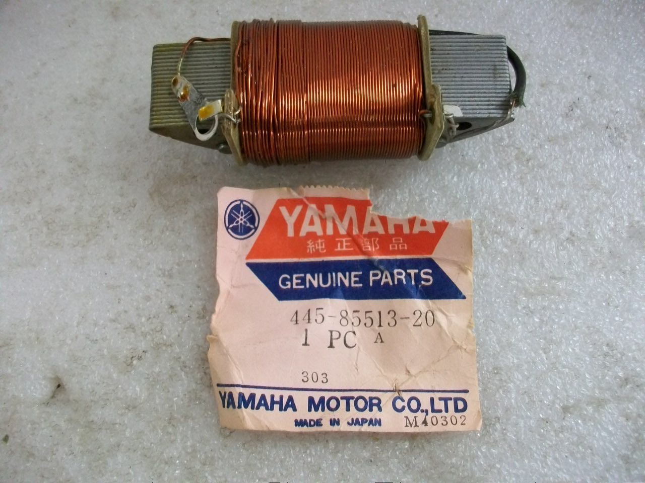 OEM NOS New Yamaha 1974 DT360 DT 360 Lighting Coil Assembly 445-85513-20-00 OEM NOS New Yamaha 1974 DT360 DT 360 Lighting Coil Assembly 445-85513-20-00
