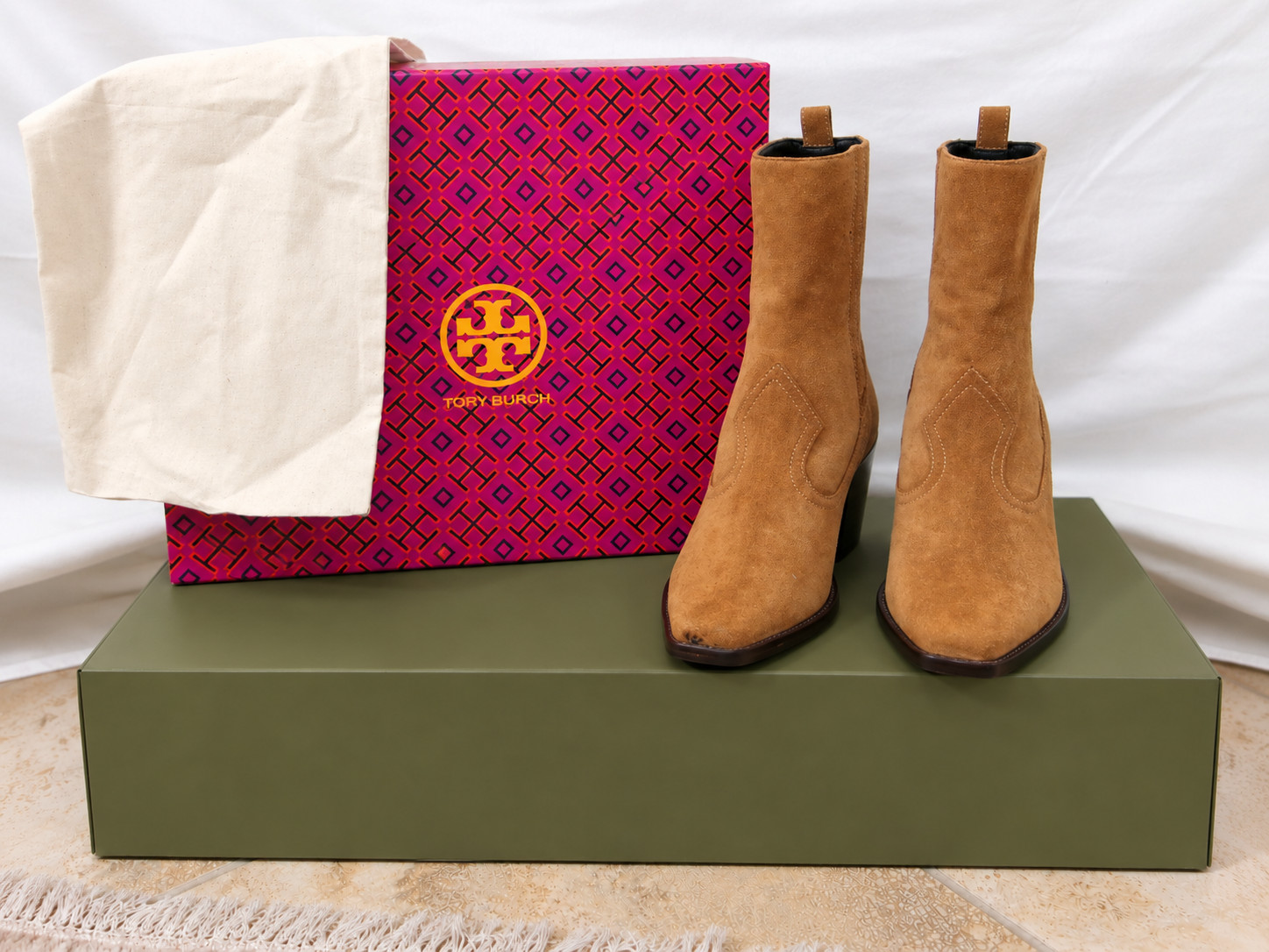 Tory Burch Western Suede Ankle Boots – Rhum