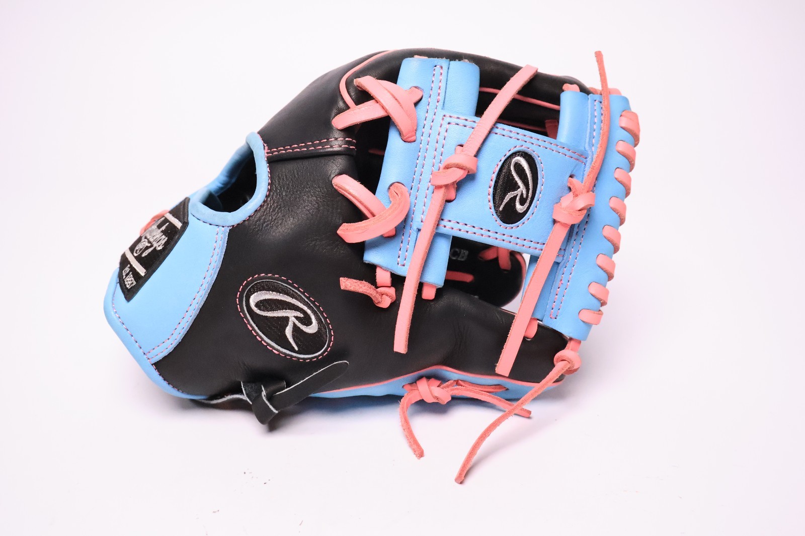 Rawlings Heart of the Hide PROR204W-2BCB Baseball Glove 11 1/2 Inch Wing TIP RHT Rawlings Heart of the Hide PROR204W-2BCB Baseball Glove 11 1/2 Inch Wing TIP RHT
