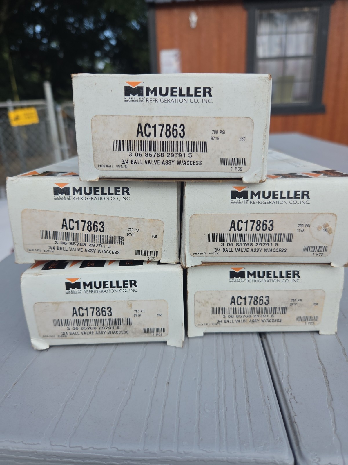 Lot Of Five (5) Mueller 3/4 Lot Of Five (5) Mueller 3/4