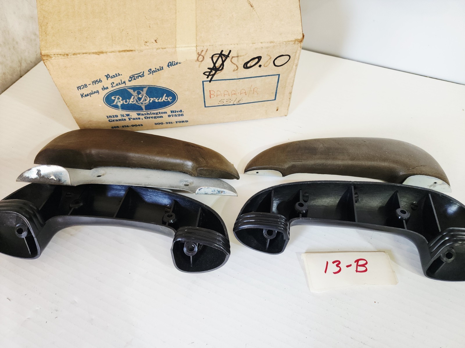 Bob Drake BAAA-8124141 Door Arm Rests, 1953-56 Ford Pickup, 1949-51 Ford Car Bob Drake BAAA-8124141 Door Arm Rests, 1953-56 Ford Pickup, 1949-51 Ford Car