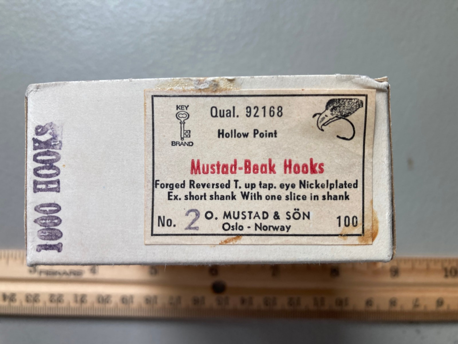 250 Mustad Octopus Beak Hook Nickel Size 2 short shank one slice Hollow pointed 250 Mustad Octopus Beak Hook Nickel Size 2 short shank one slice Hollow pointed