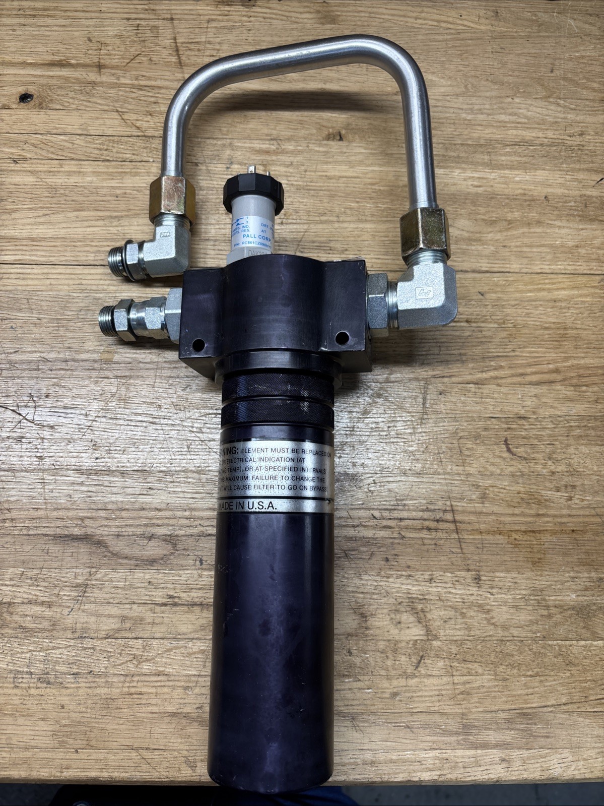 PALL HIGH PRESSURE FILTER Hydraulic HH-9024-A12KNSBT Manifold Mount Used