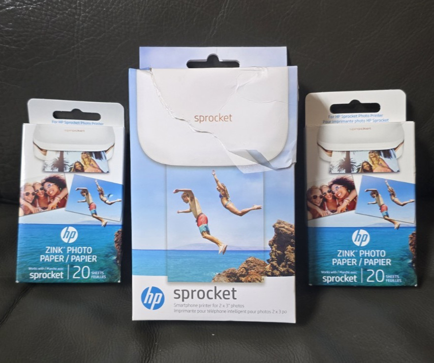 HP Sprocket 100 Portable White X7N07A Photo Printer Bluetooth + 2X Zink Refills HP Sprocket 100 Portable White X7N07A Photo Printer Bluetooth + 2X Zink Refills