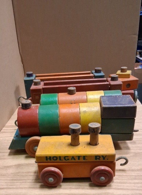 Holgate Wooden Toy Train Set Vintage Painted Wood Engines Cars Caboose Holgate Wooden Toy Train Set Vintage Painted Wood Engines Cars Caboose