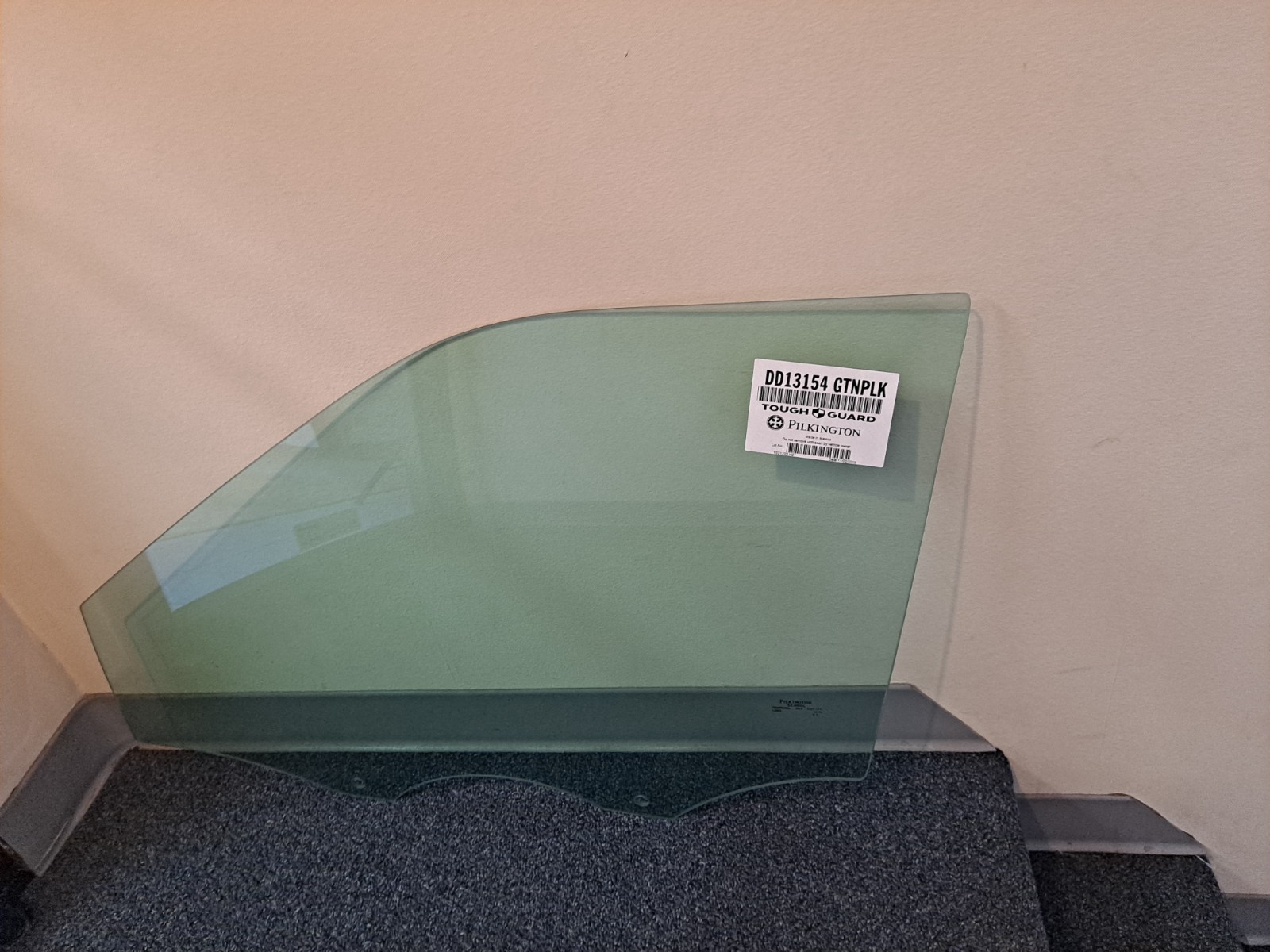 Fit 2020-2026 Ford Explorer Driver Side Left Front Door Window Glass Tempered