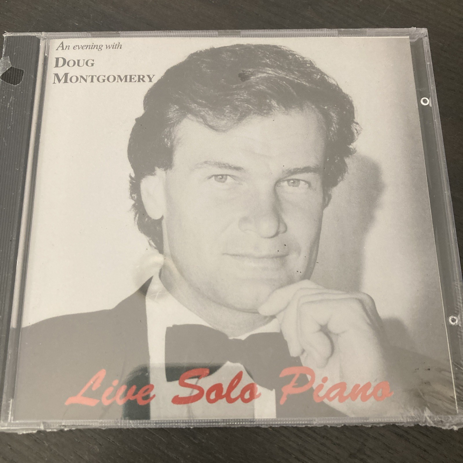 Doug Montgomery Doug Sings CD Live Vocals Solo Piano Jazz Standards Rare 1992 Doug Montgomery Doug Sings CD Live Vocals Solo Piano Jazz Standards Rare 1992
