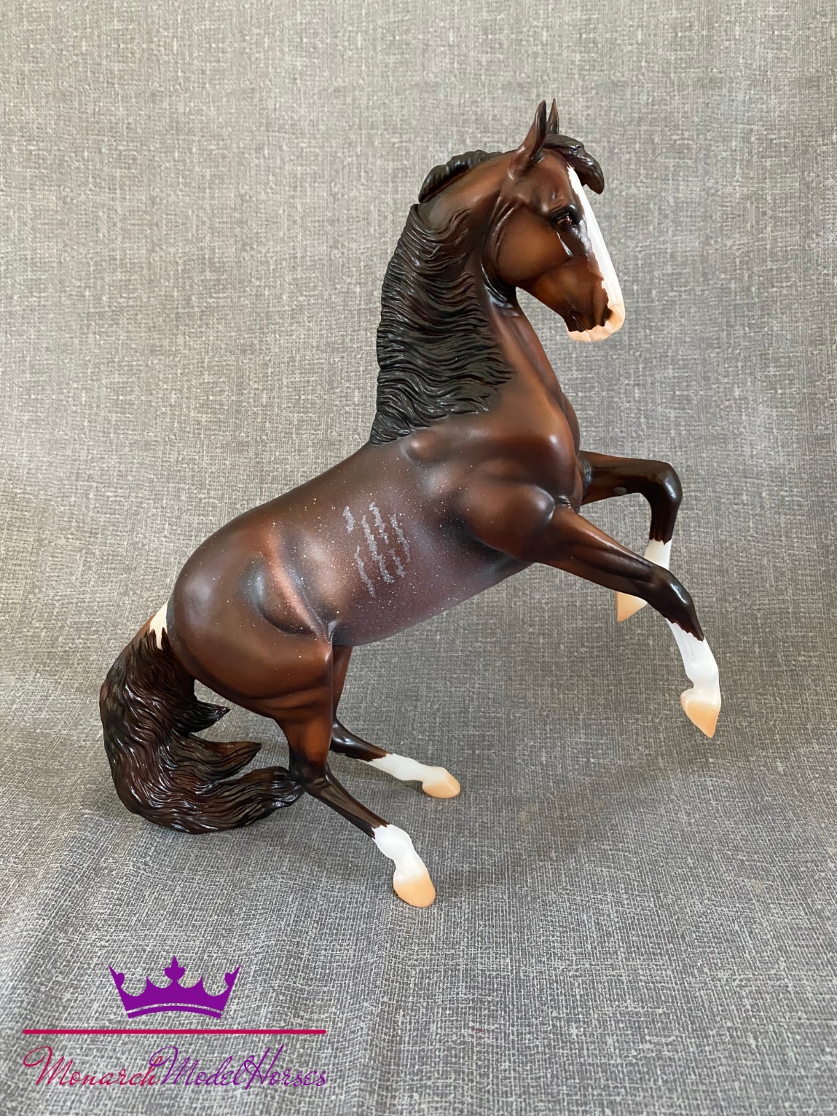 Breyer Trad Desatado #711488 \ Breyer Trad Desatado #711488 \