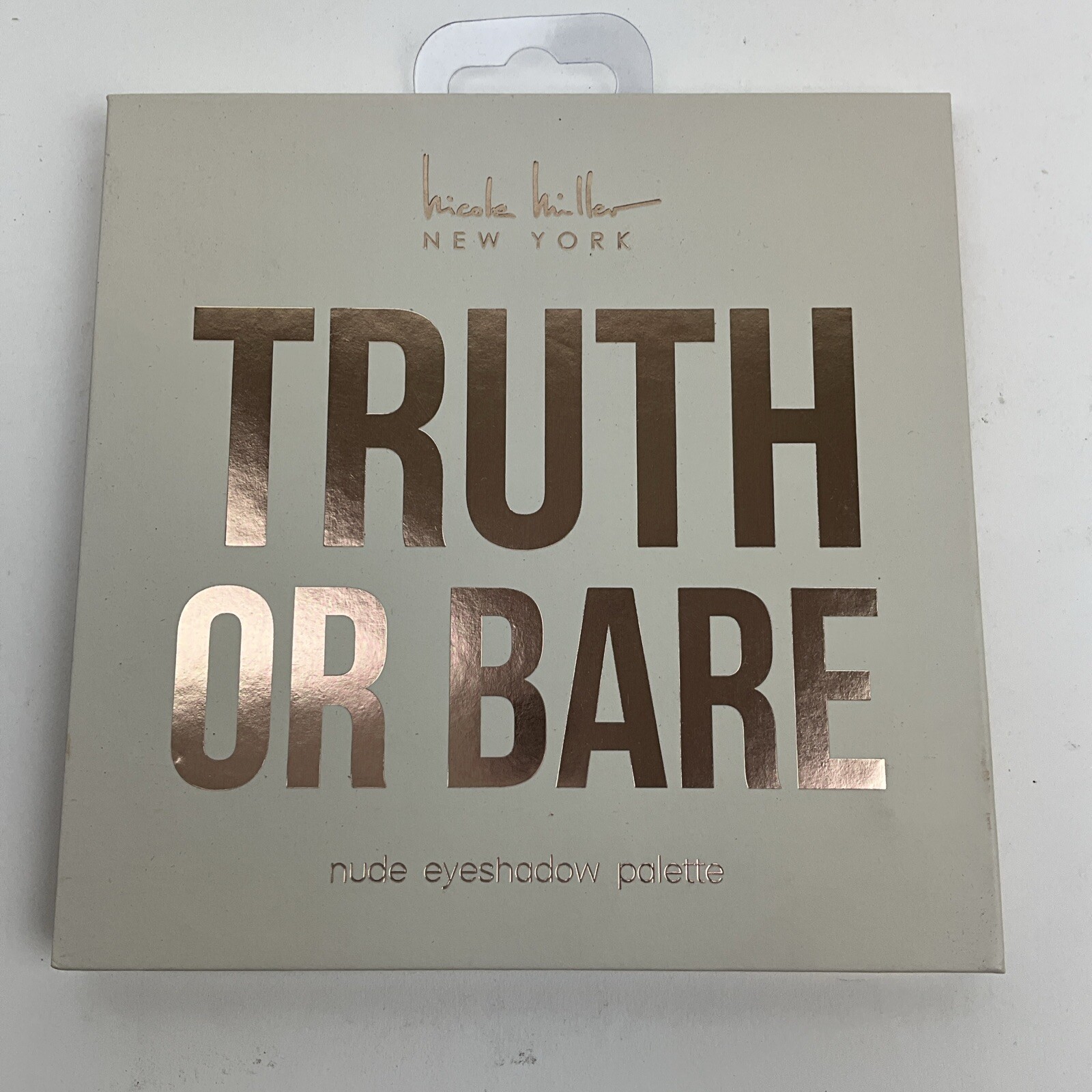 New Nicole Miller Truth Or Bare Nude Eyeshadow Palette 16 Shades New New Nicole Miller Truth Or Bare Nude Eyeshadow Palette 16 Shades New