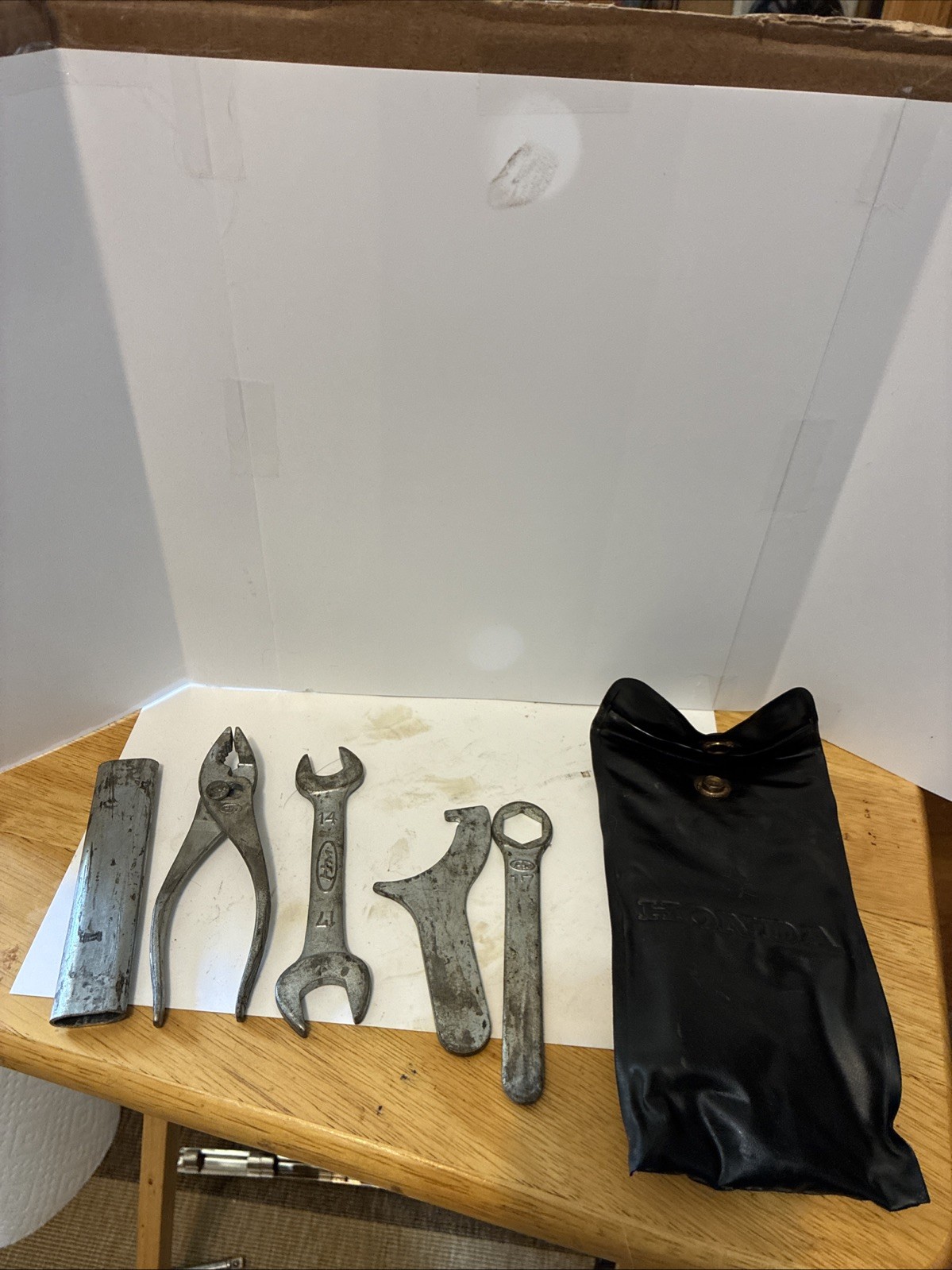 Honda Motorcycle Tool Set Vintage 6 Pieces Including Pouch Honda Motorcycle Tool Set Vintage 6 Pieces Including Pouch