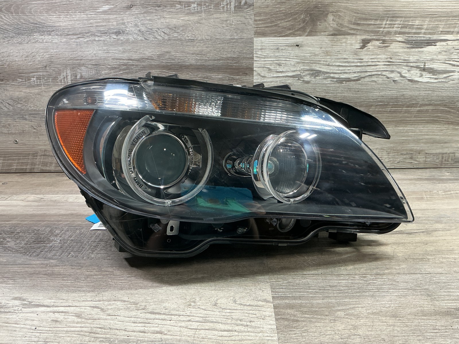USED - 2006-2008 BMW 750I R Headlamp Xenon - OEM USED - 2006-2008 BMW 750I R Headlamp Xenon - OEM