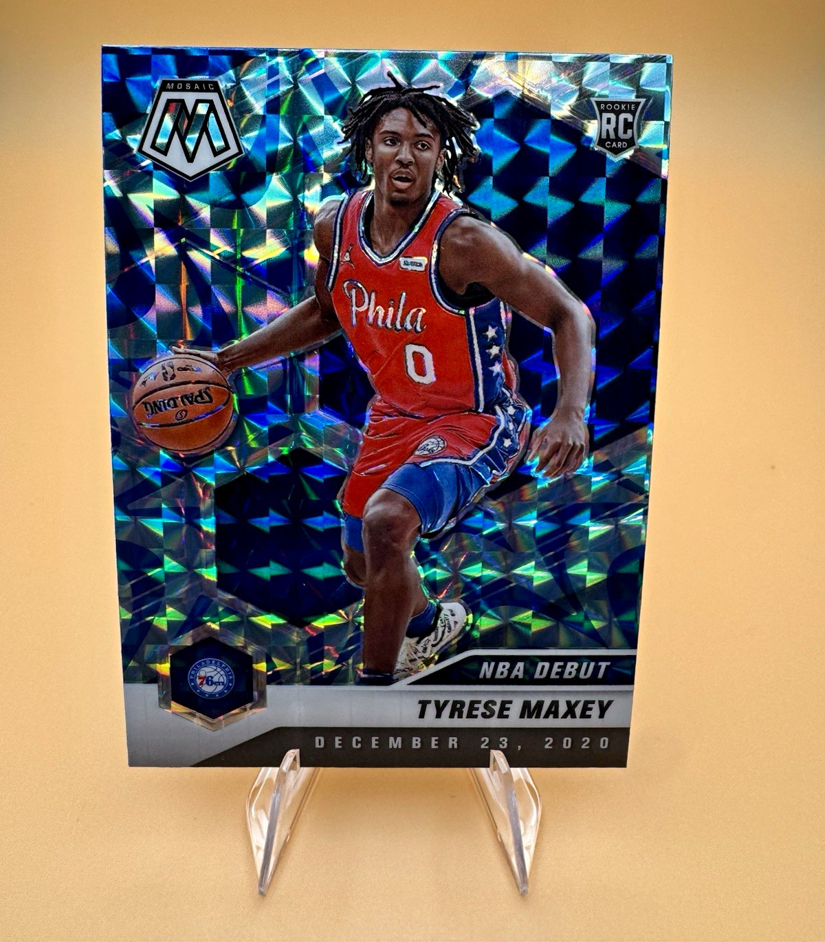 2020-21 Panini Mosaic Reactive Blue Prizm Tyrese Maxey NBA Debut RC #263 2020-21 Panini Mosaic Reactive Blue Prizm Tyrese Maxey NBA Debut RC #263