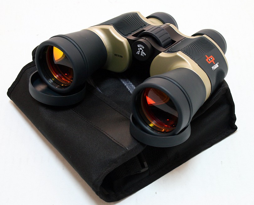Perrini 20x60 High Quality Binoculars with Ruby Lens & Waterproof Pouch Perrini 20x60 High Quality Binoculars with Ruby Lens & Waterproof Pouch