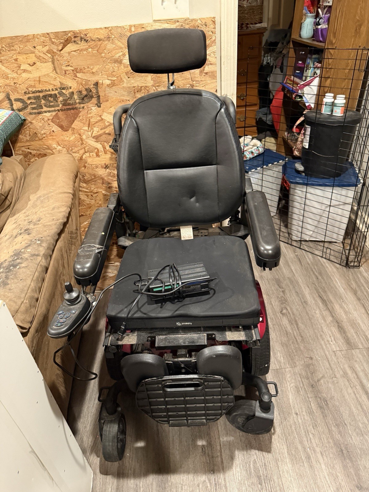 Vision Ultra Power Wheelchair 18’ Seat Height Adjustable Vision Ultra Power Wheelchair 18’ Seat Height Adjustable