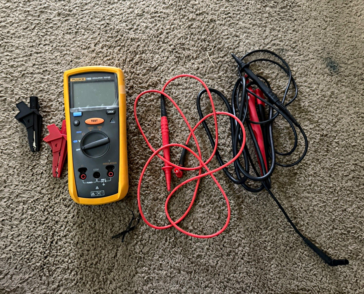 Fluke 1507 Insulation Digital Multimeter CAT III 1000V 6000ct Leads/Clips Fluke 1507 Insulation Digital Multimeter CAT III 1000V 6000ct Leads/Clips