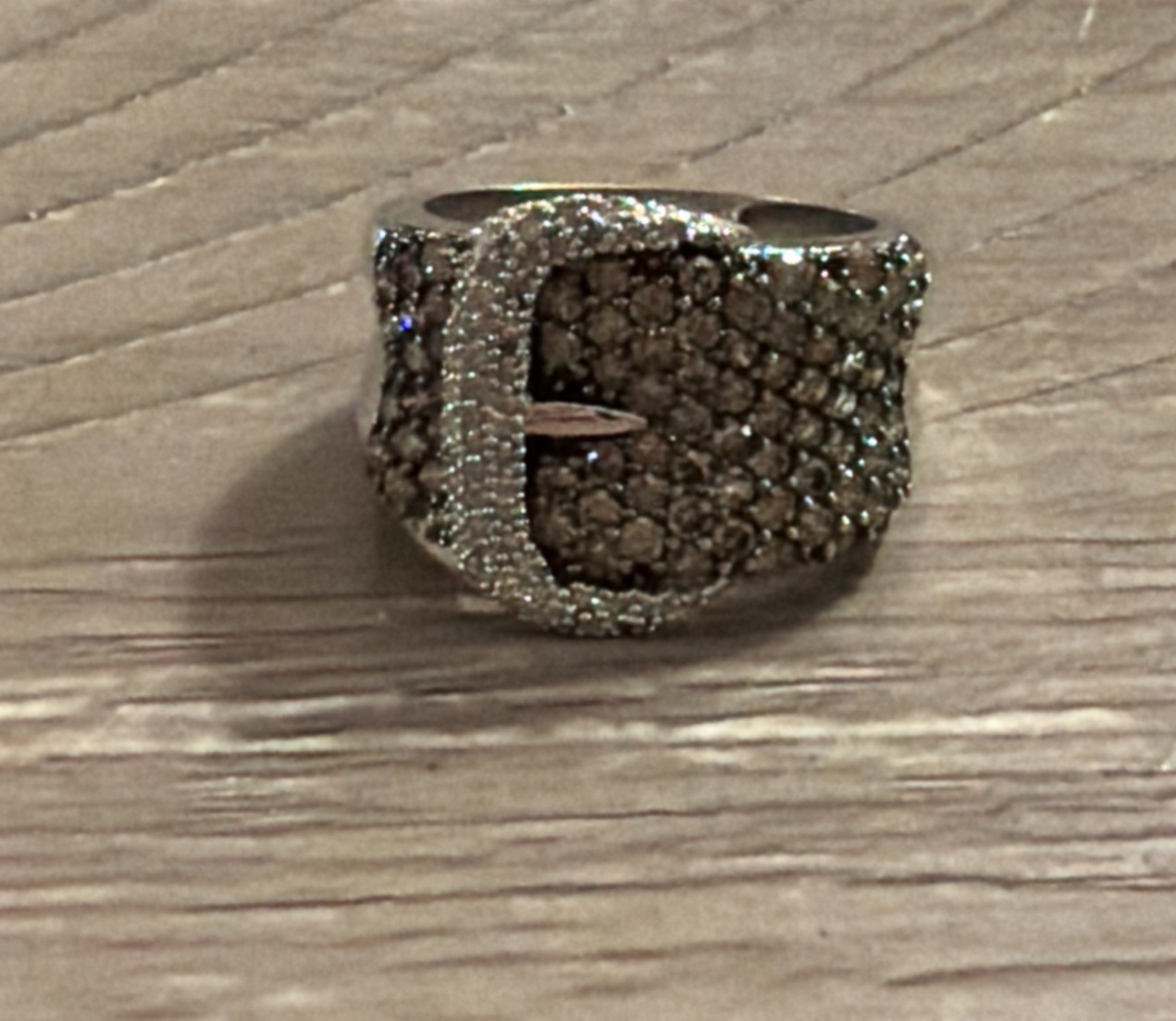 10k White Gold Pave Diamond Ring 1.7 -2.0 CTW Buckle Design Size 8.25