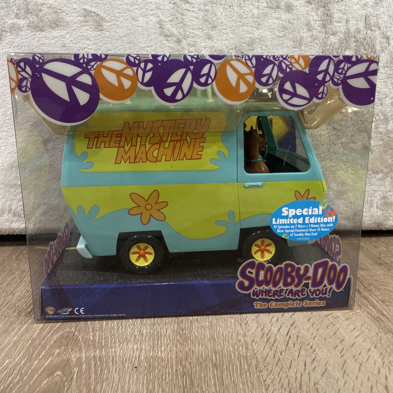 Scooby-Doo, Where Are You - Seasons 1-3 (DVD, 2010, 8-Disc Set, Mystery Machine) Scooby-Doo, Where Are You - Seasons 1-3 (DVD, 2010, 8-Disc Set, Mystery Machine)