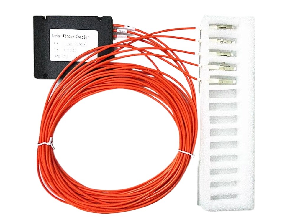 1X4 box type optical splitter 850NM evenly distributed LC/UPC 50/125UM