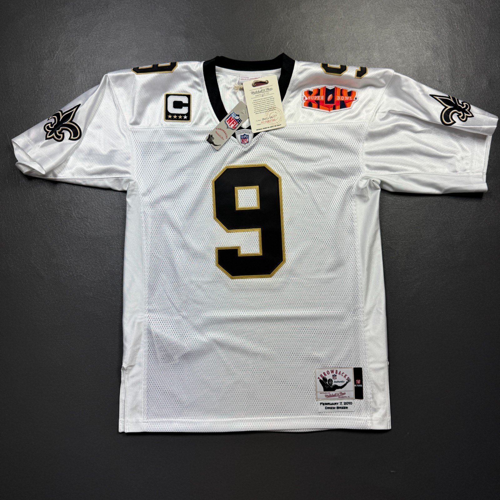 100% Authentic Drew Brees Mitchell & Ness 2010 Saints Super Bowl Jersey 52 2XL 100% Authentic Drew Brees Mitchell & Ness 2010 Saints Super Bowl Jersey 52 2XL