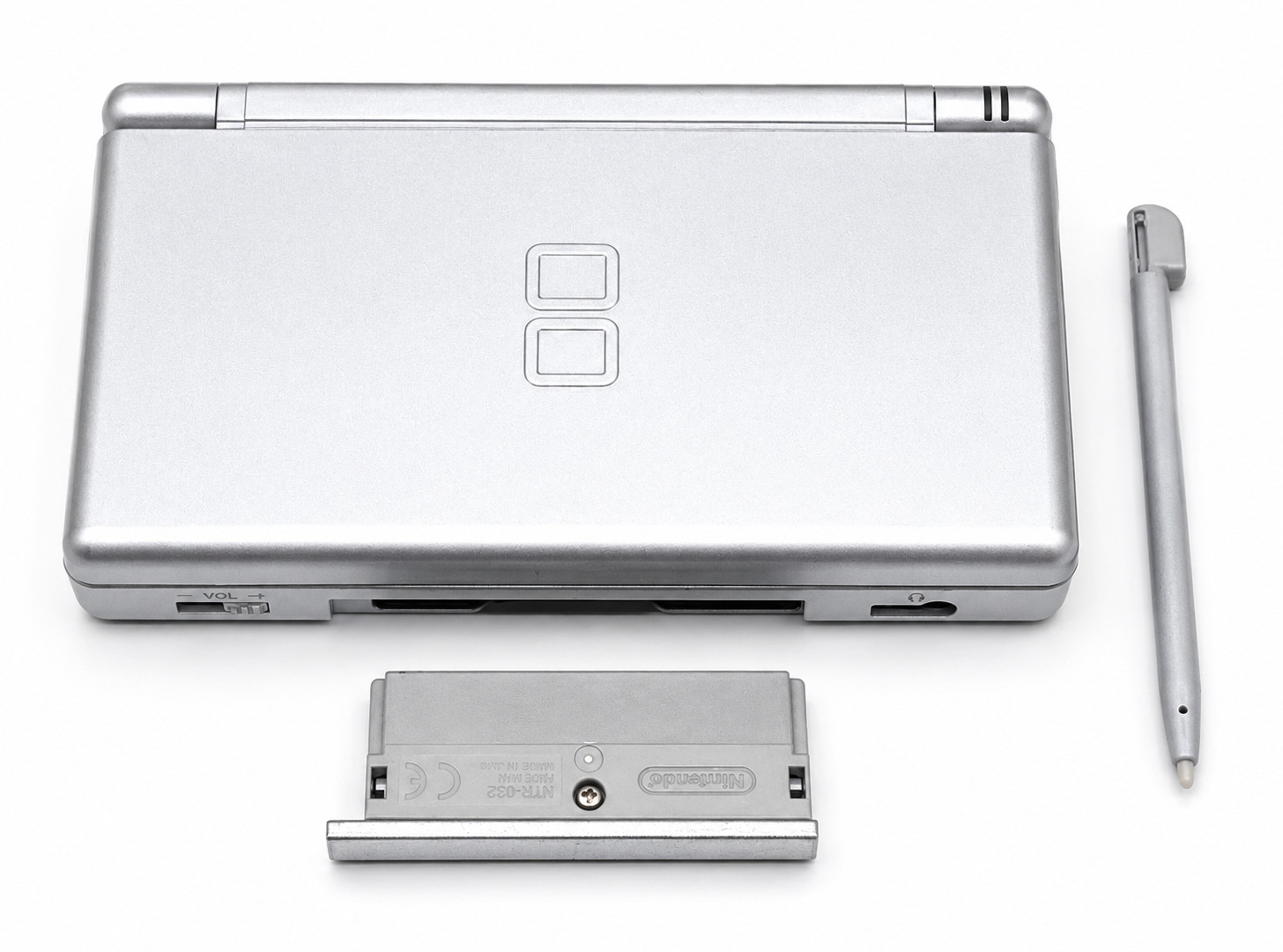 Nintendo DS Lite Authentic DSL Console Handheld + Charger *Choose Your Color* Nintendo DS Lite Authentic DSL Console Handheld + Charger *Choose Your Color*