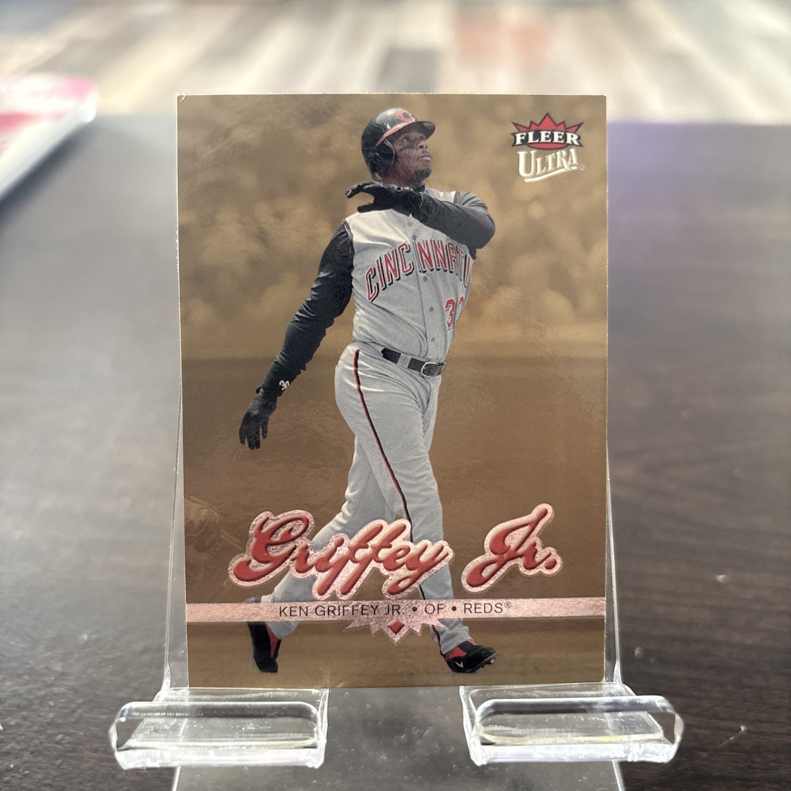2006 Fleer Ultra - Ken Griffey Jr #139 Gold Medallion
