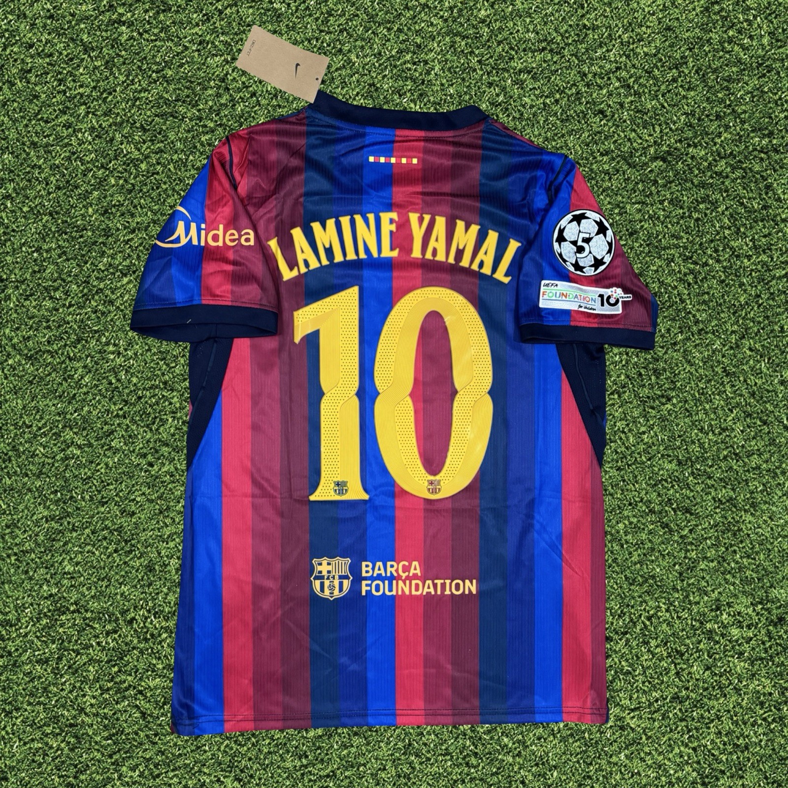 Lamine Yamal #10 FC Barcelona Home Soccer Jersey (Fan Version)
