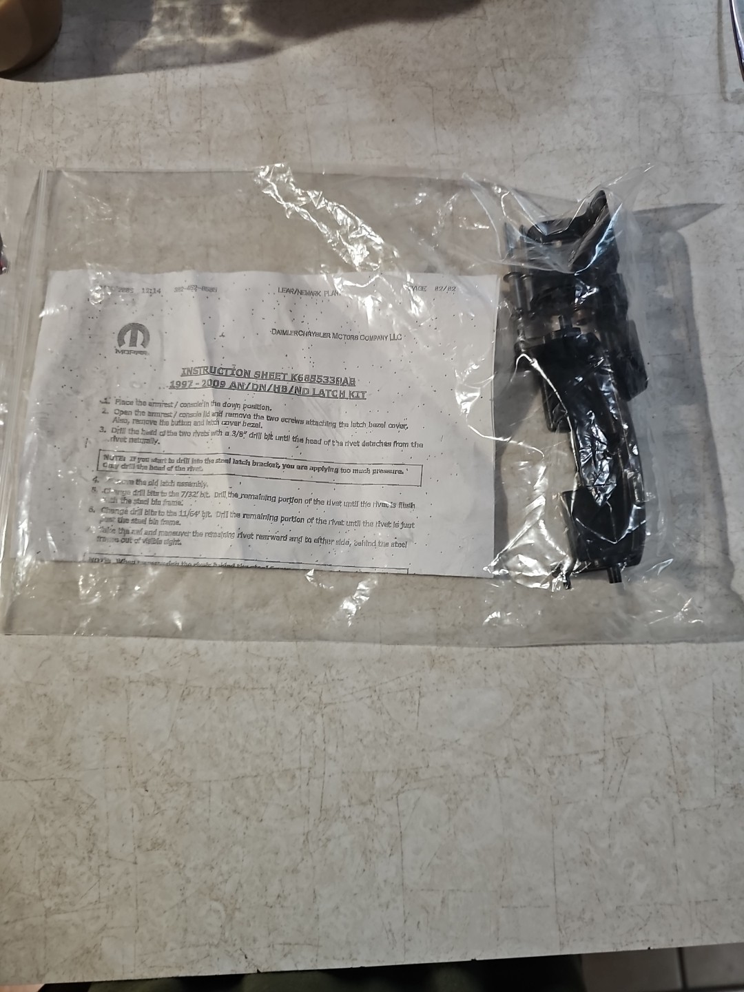 Seat Armrest Mopar 68038811AA Seat Armrest Mopar 68038811AA