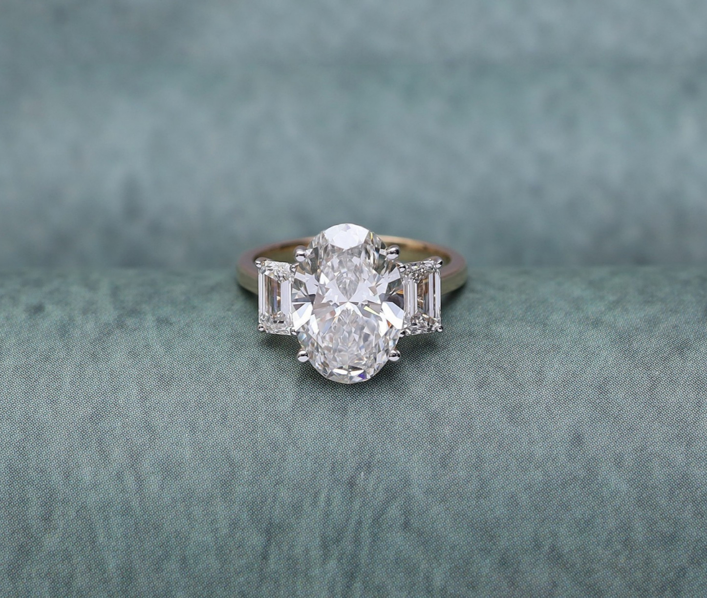 5.00CT Oval-Cut VS Lab Grown Diamond Three Stone Wedding Ring Yellow Gold 14K