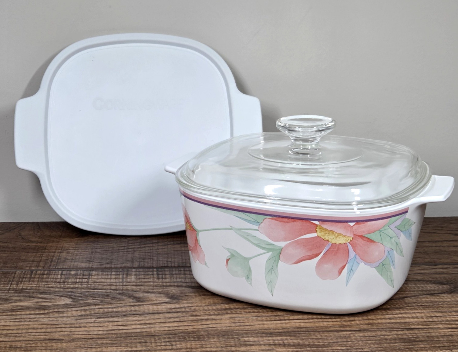 Corning Ware Peony A-3-B Casserole 3 L w/2 Lids Glass A-9-C & Plastic A-2-PC EUC Corning Ware Peony A-3-B Casserole 3 L w/2 Lids Glass A-9-C & Plastic A-2-PC EUC