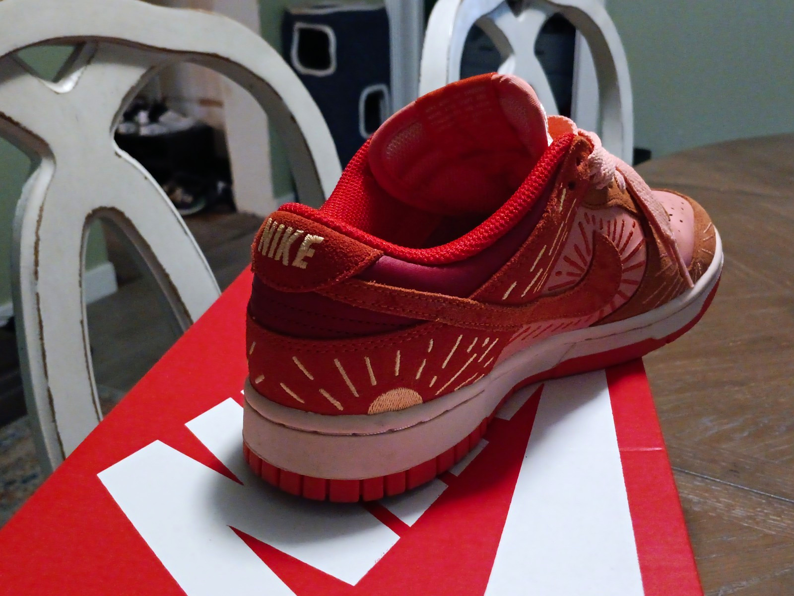 Nike Dunk Low Skateboarding Shoes Red Orange US 9.5 Medium (D, M) Width Nike Dunk Low Skateboarding Shoes Red Orange US 9.5 Medium (D, M) Width