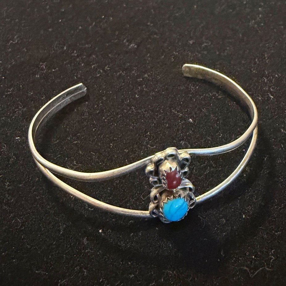 Vintage Navajo Sterling Silver Turquoise & Coral Cuff Bracelet Split Shank Vintage Navajo Sterling Silver Turquoise & Coral Cuff Bracelet Split Shank