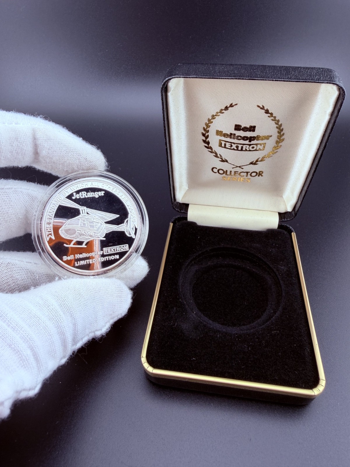 1995 Bell Helicopter Textron JetRanger First Around The World 999 Silver 1 oz RD 1995 Bell Helicopter Textron JetRanger First Around The World 999 Silver 1 oz RD