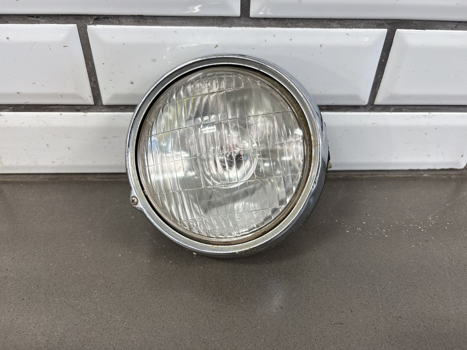 1971 Kawasaki F5 Big Horn 350 Headlight Assembly OEM