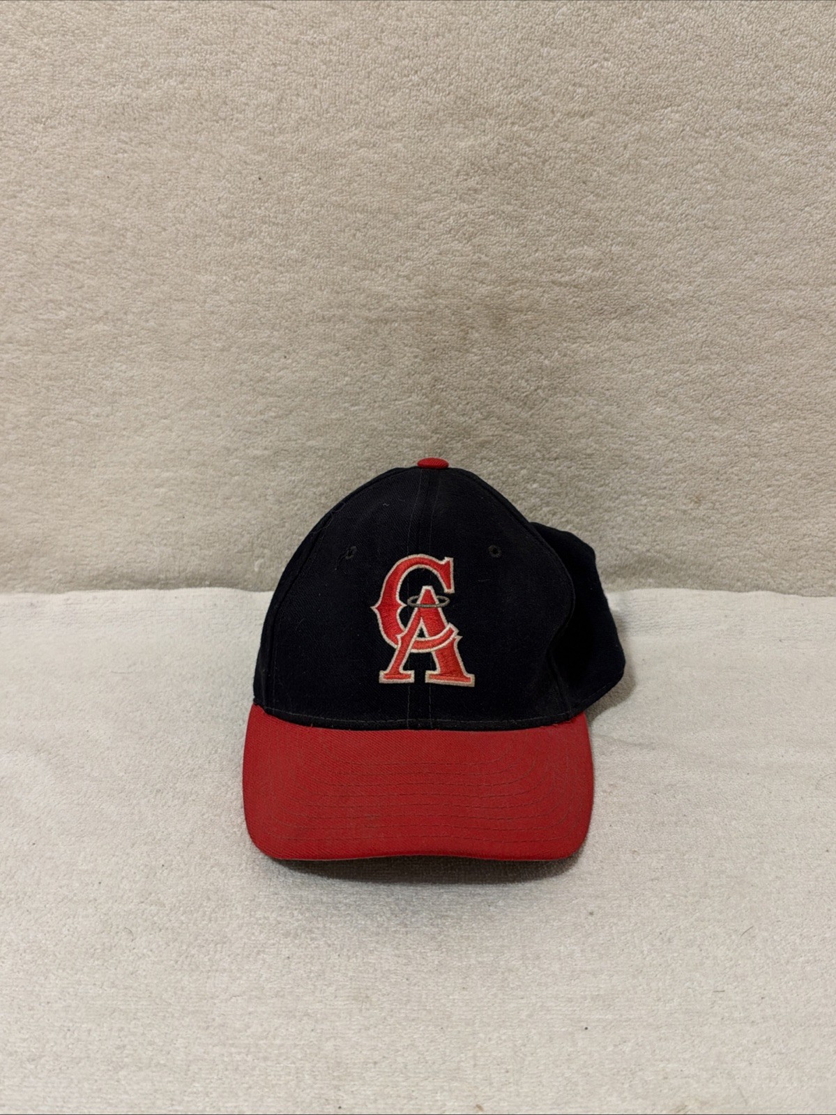 Vintage 90s California Angels New Era 59Fifty Pro Model 7 1/4 Fitted Vintage 90s California Angels New Era 59Fifty Pro Model 7 1/4 Fitted