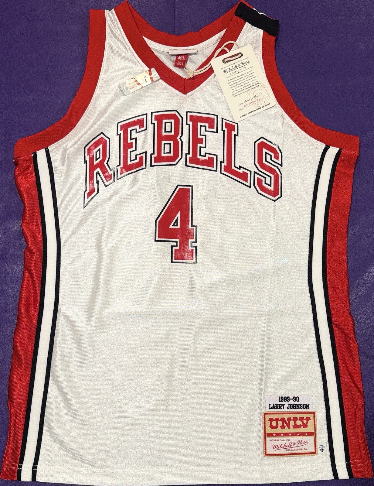 Authentic Larry Johnson#4 UNLV Rebels Mitchell & Ness 1989-1990 Jersey 44/L NWT Authentic Larry Johnson#4 UNLV Rebels Mitchell & Ness 1989-1990 Jersey 44/L NWT