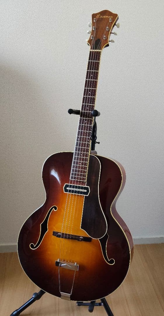 Eastman AR-605E Machined Veneer C.C PU 2007 Out of Print Guitar