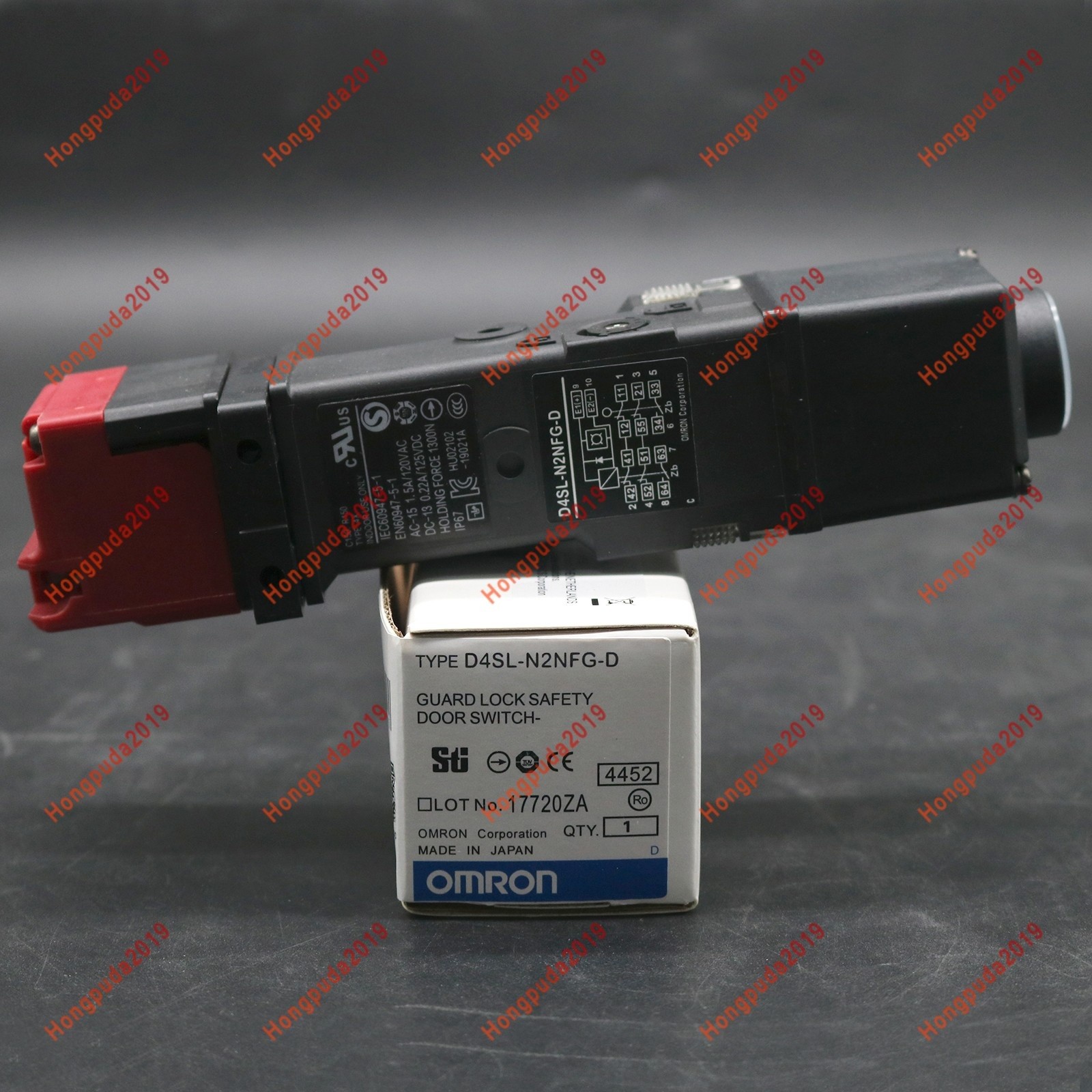 1PCS NEW GUARD LOCK SAFETY DOOR SWITCH D4SL-N2NFG-D FAST SHIP *vm
