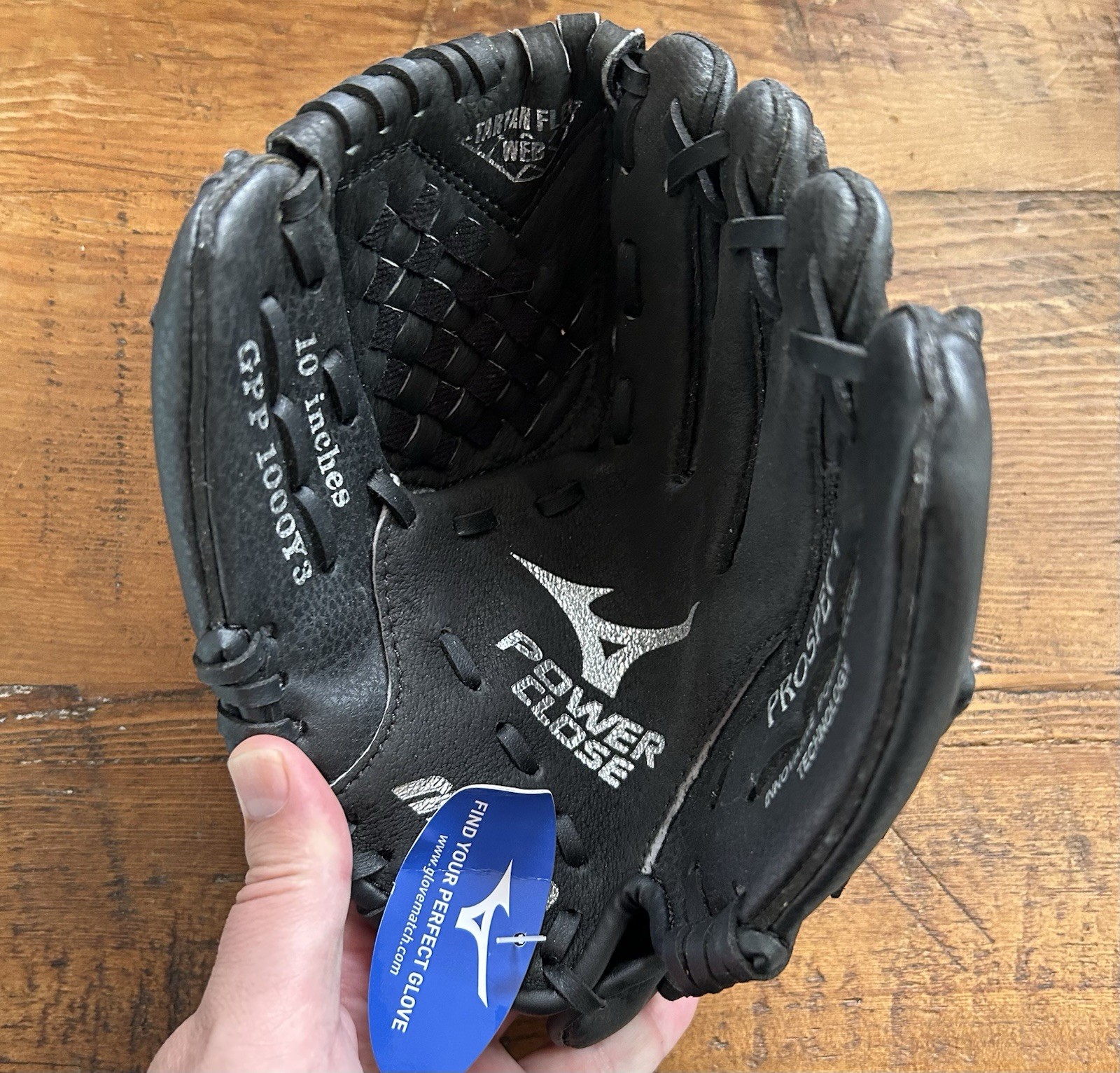 NWT Mizuno Prospect PowerClose 10in Glove For Right Hand Thrower GPP1000Y3