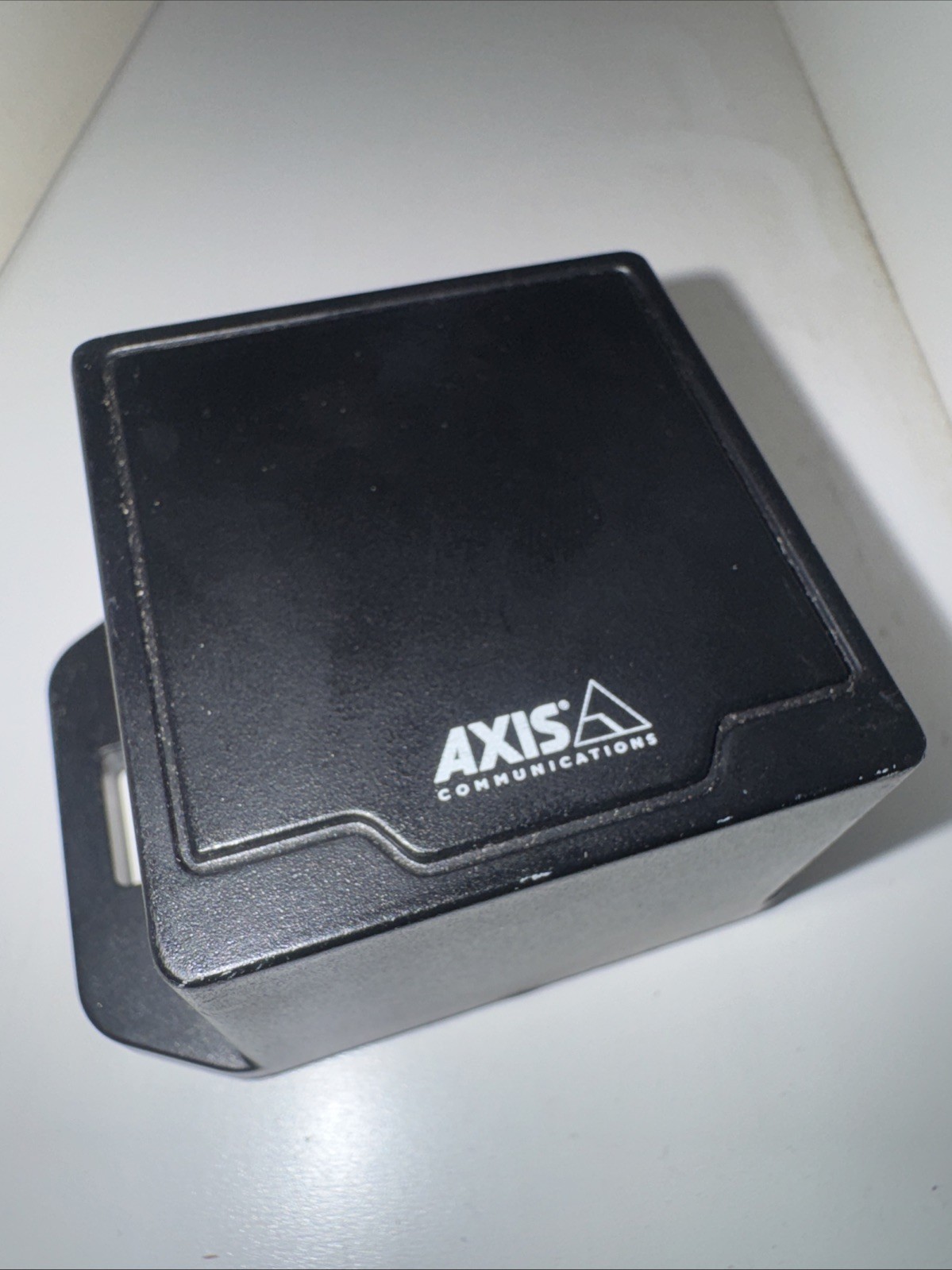 Axis T8705 Video Decoder Axis T8705 Video Decoder