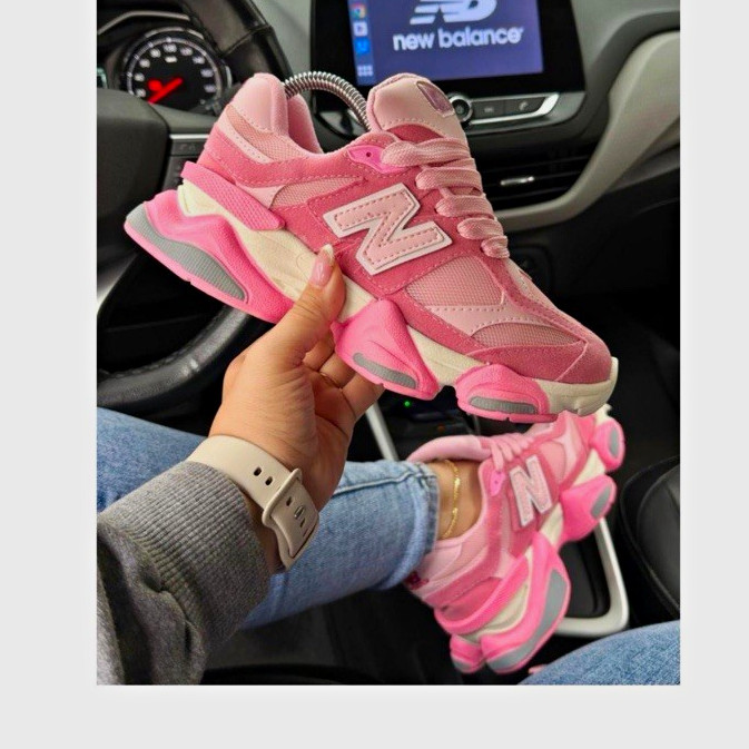 New Balance 9060 Pink Mesh Colorblock Low Top Lace-Up Athletic Sneaker New Balance 9060 Pink Mesh Colorblock Low Top Lace-Up Athletic Sneaker