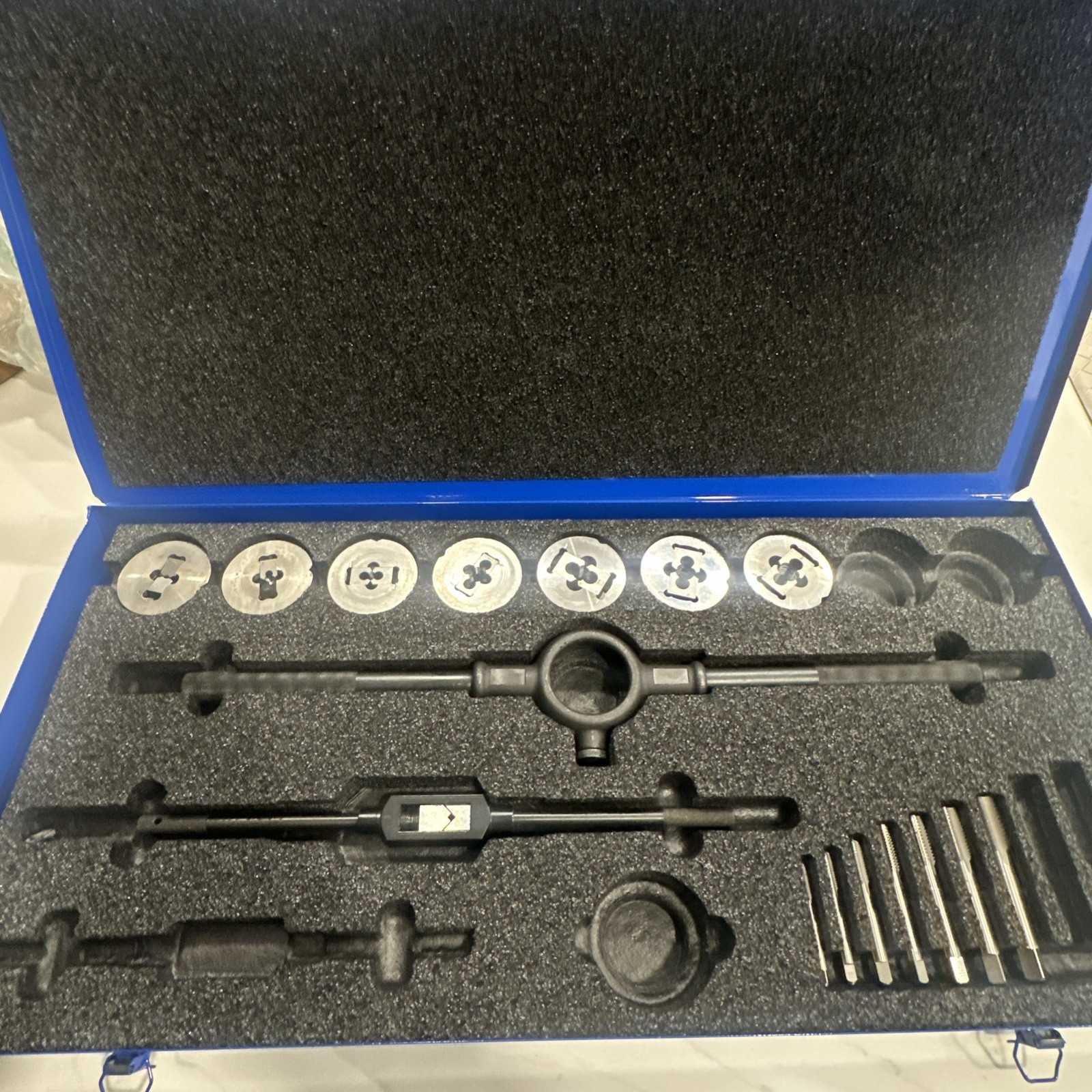 Greenfield Threading 423164 Tap/Die Set 16pc Made In USA - New Greenfield Threading 423164 Tap/Die Set 16pc Made In USA - New