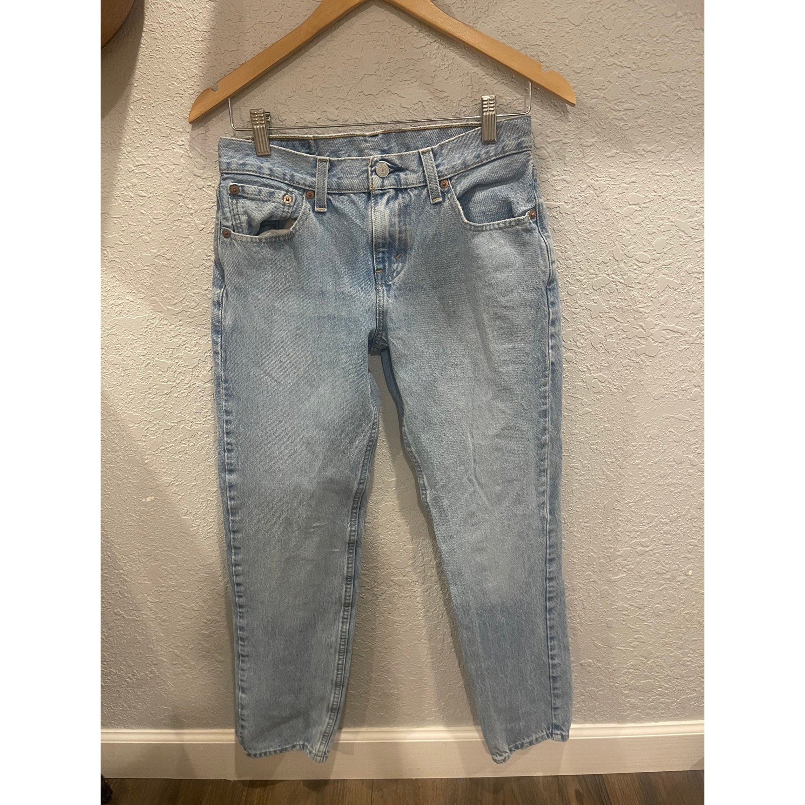Levis 511 Slim Fit Jeans Light Wash Blue Denim 29x30 Vintage Style Levis 511 Slim Fit Jeans Light Wash Blue Denim 29x30 Vintage Style