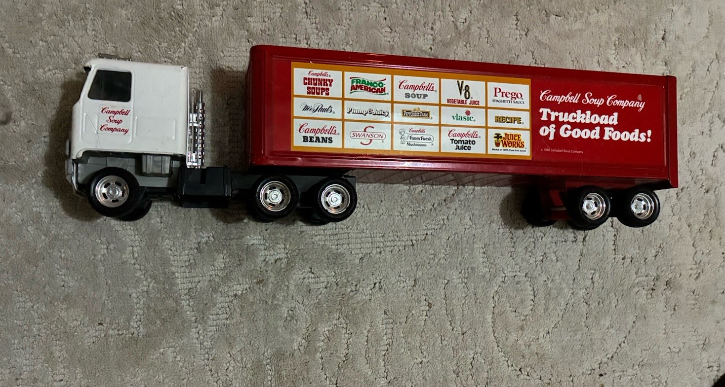 Ertl 1985 Campbell Soup Company Semi Truck Tractor Trailer