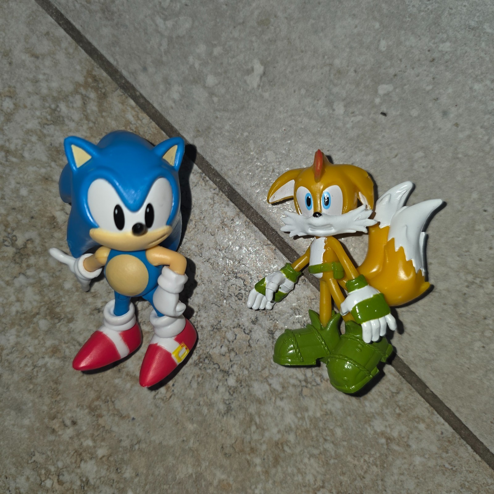 Lot Of Two - Sonic The Hedgehog Mini Figures Moveable Arms & Legs Sega Toys - 3\ Lot Of Two - Sonic The Hedgehog Mini Figures Moveable Arms & Legs Sega Toys - 3\