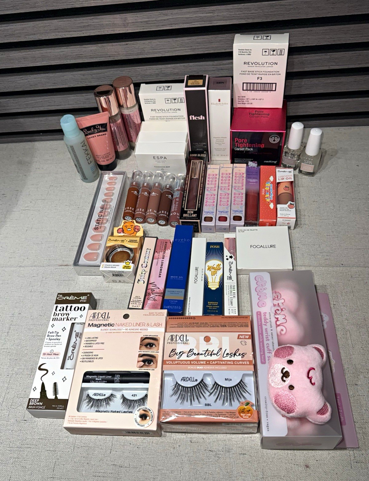 46 Pc Beauty Makeup Bundle Lot The Creme Shop, Ardell, Fekkai, Mally, & More
