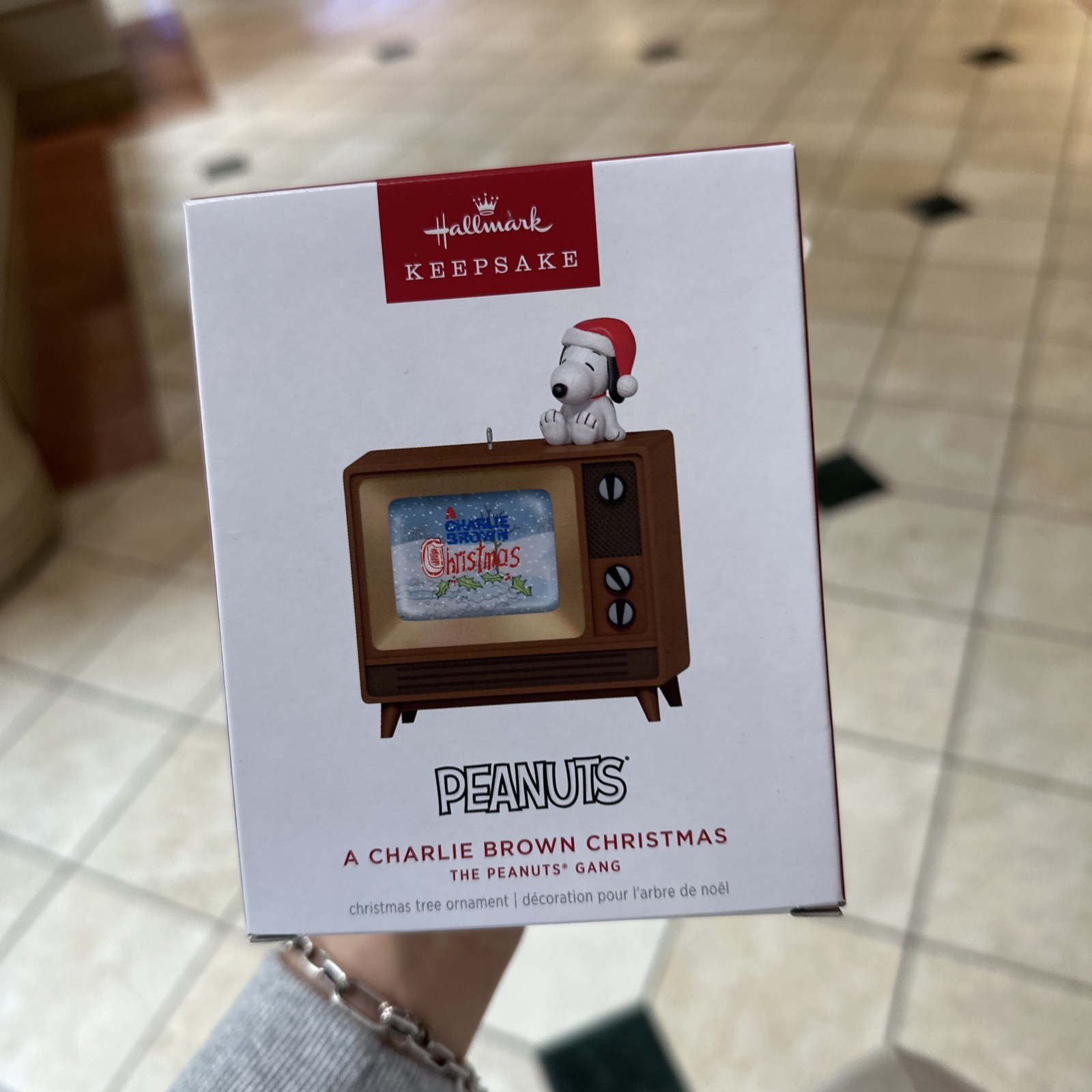 SOLD OUT 2026 Hallmark PEANUTS SNOOPY TV Ornament VIDEO LIGHT SOUND NO POWER COR SOLD OUT 2026 Hallmark PEANUTS SNOOPY TV Ornament VIDEO LIGHT SOUND NO POWER COR