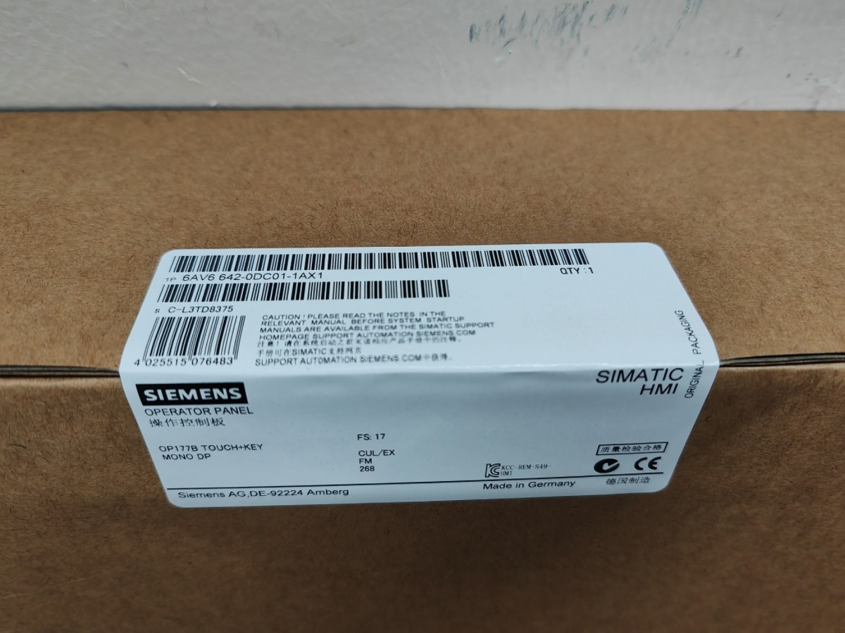 1PC Unopened Siemens 6AV6 642-0DC01-1AX1 New In Box US FOR VIP