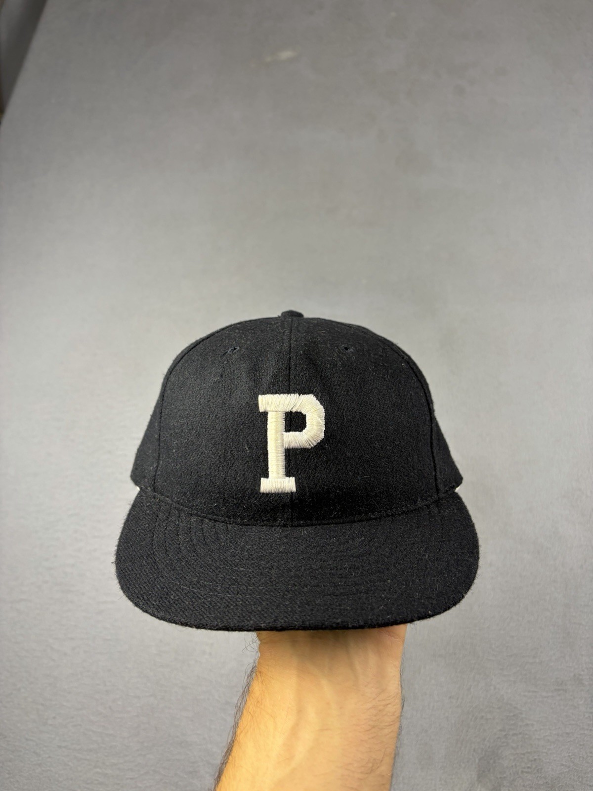 Vintage Providence Friars Hat SnapBack Cap Black Embroidered Logo NCAA Hockey Vintage Providence Friars Hat SnapBack Cap Black Embroidered Logo NCAA Hockey