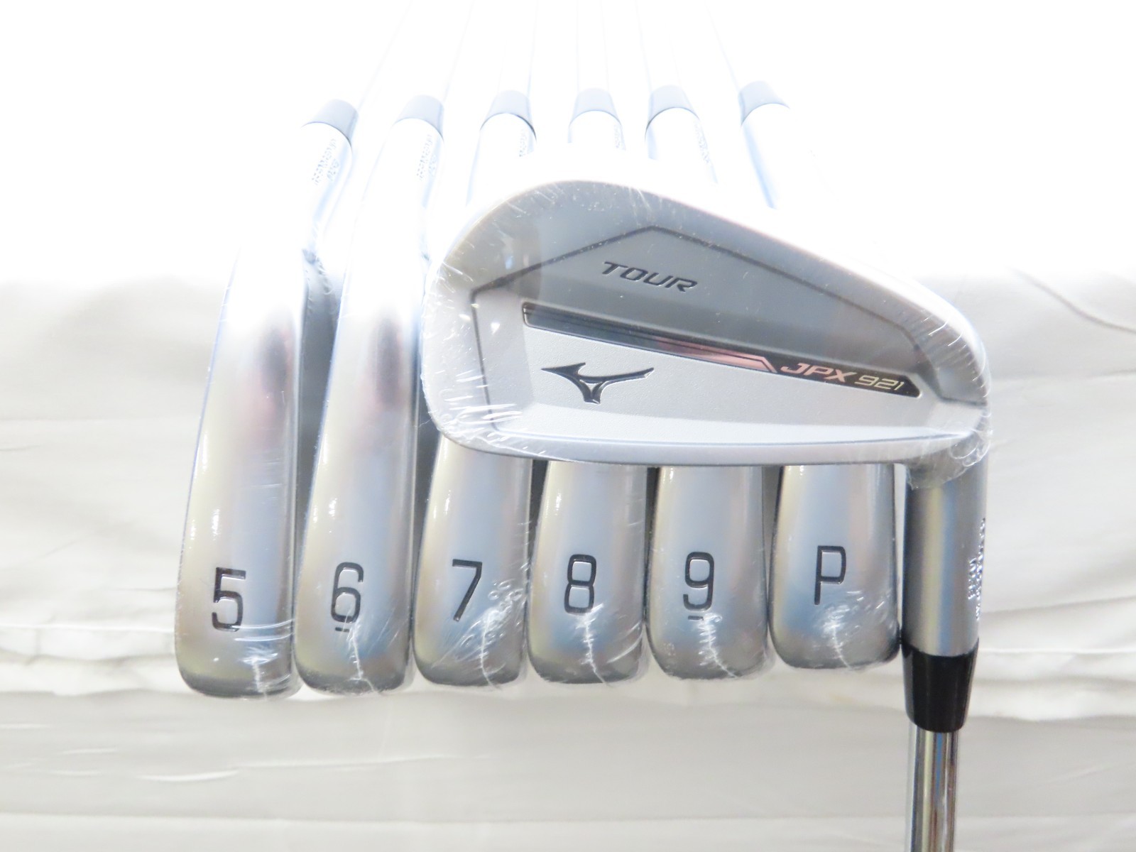 New Mizuno JPX 921 Tour Iron Set 4-PW NS Pro Modus Tour 115 Extra Stiff Steel